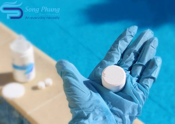 hóa chất bể bơi